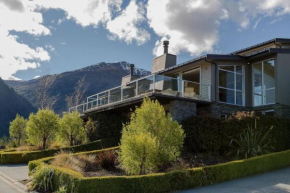 Lake View Villa, Great location and Amazing views